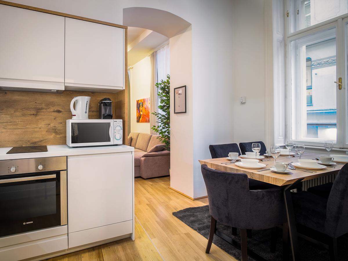 Sky9 Apartments City Center Viena Exterior foto