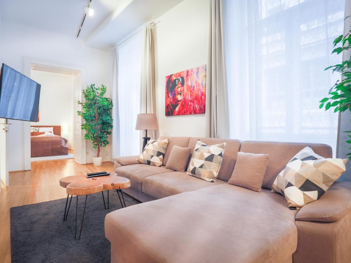 Sky9 Apartments City Center Viena Exterior foto